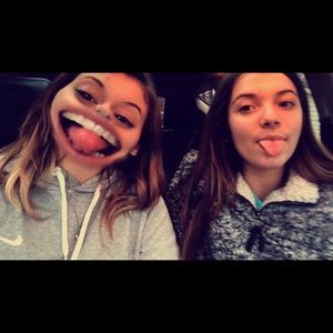 Meet your Posher, Kayley